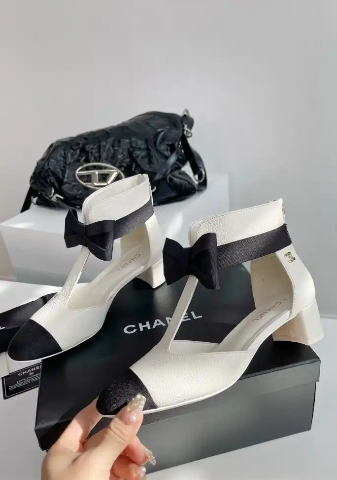 hype Chanel High Heels