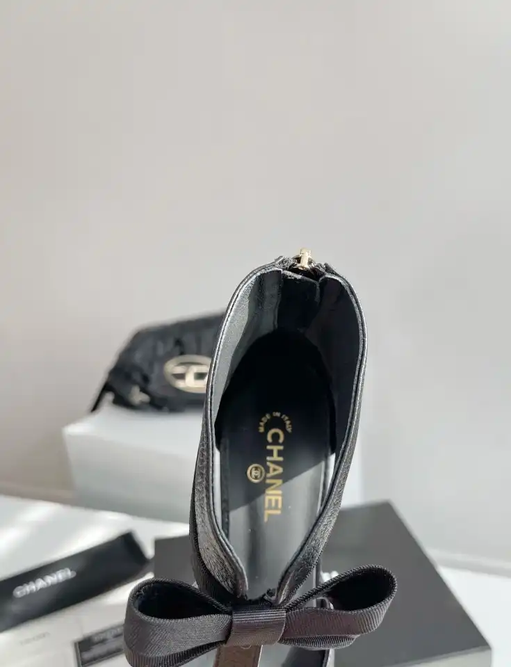 hype Chanel High Heels