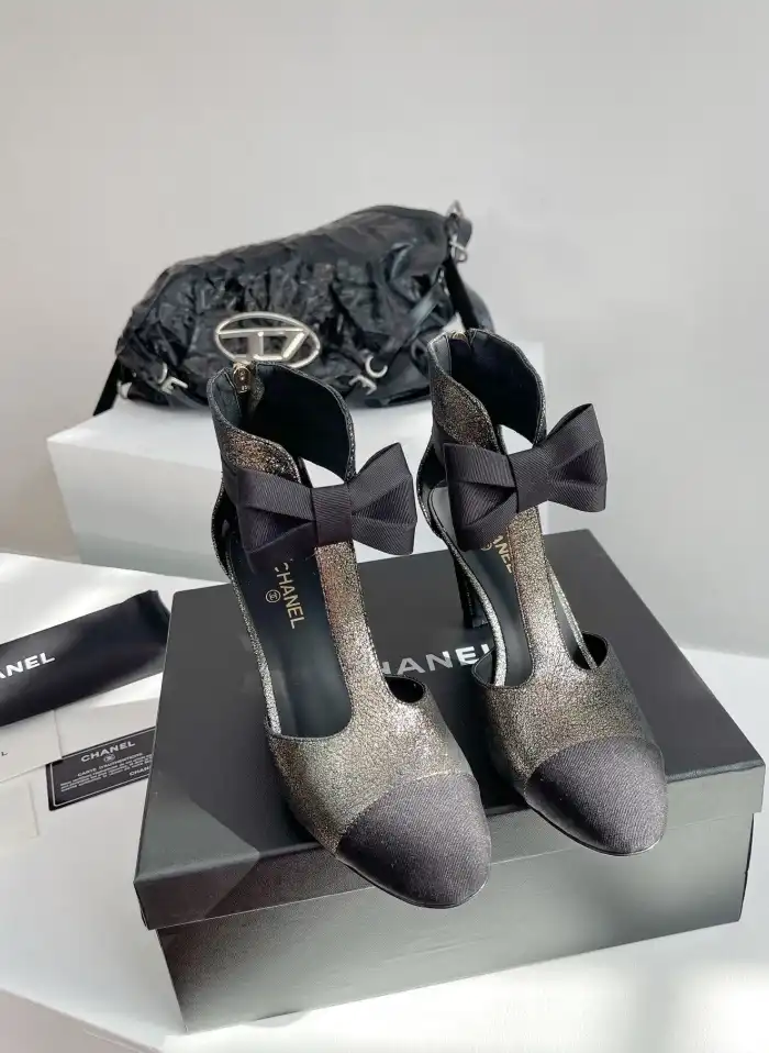 hype Chanel High Heels