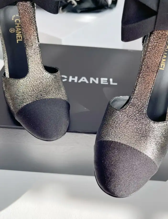 hype Chanel High Heels