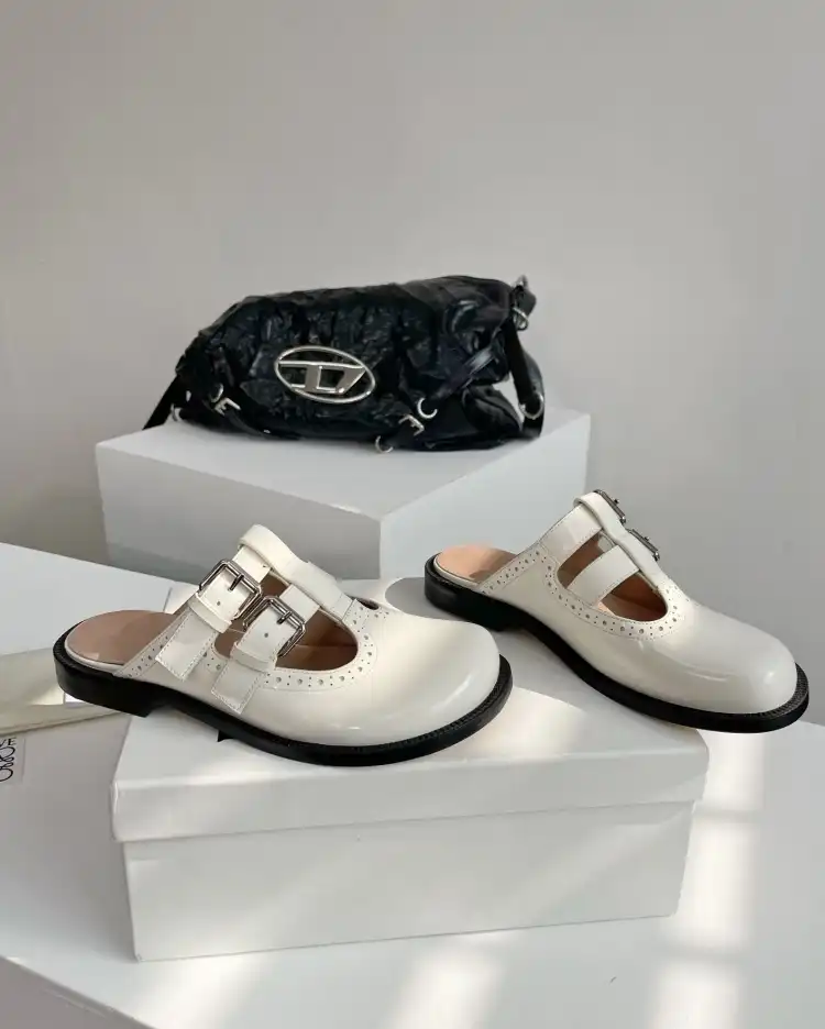 hype Loewe Slippers