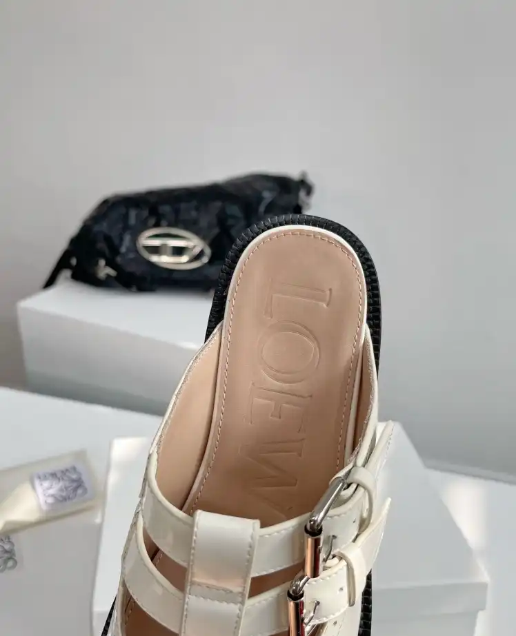 hype Loewe Slippers