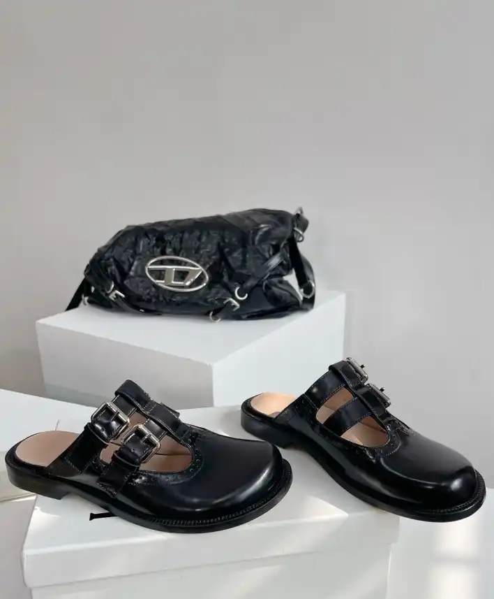 hype Loewe Slippers