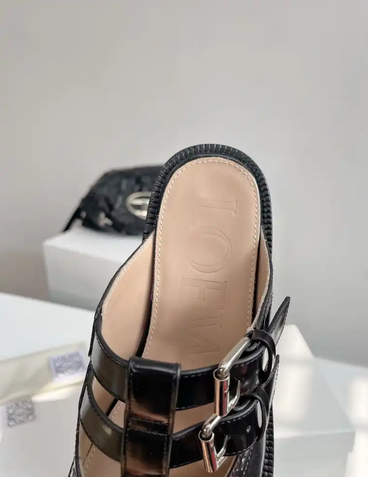 hype Loewe Slippers