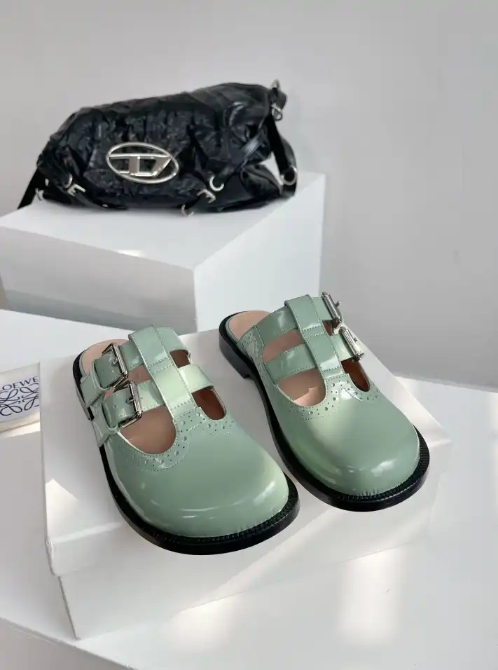 hype Loewe Slippers