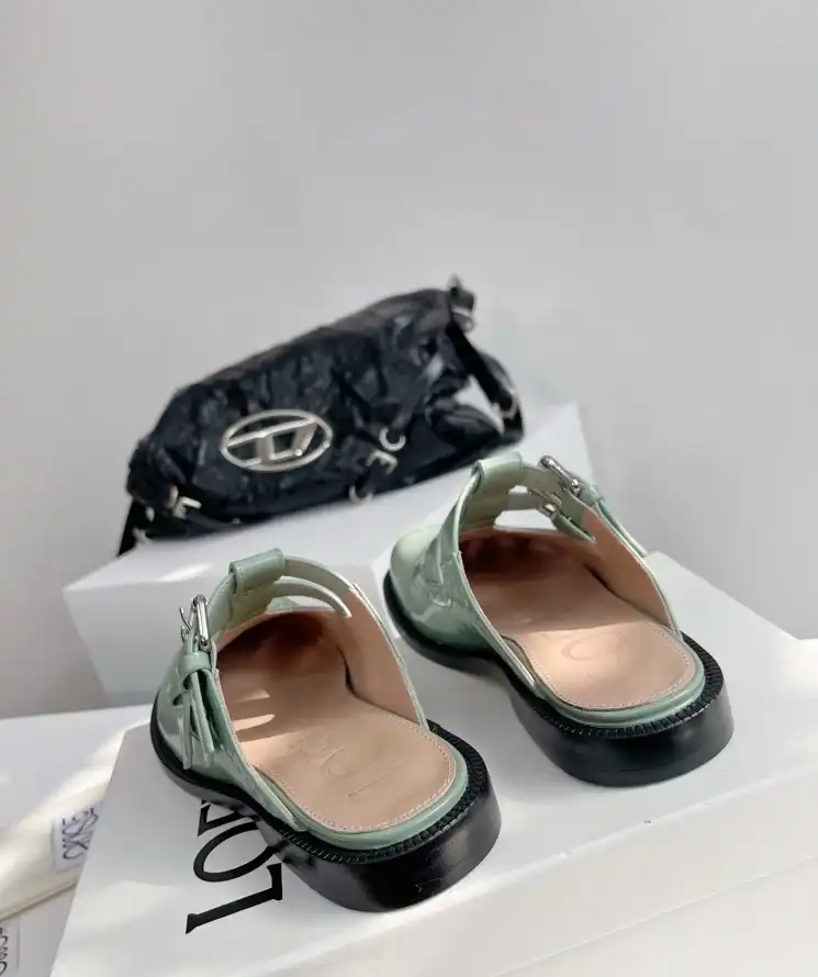 hype Loewe Slippers