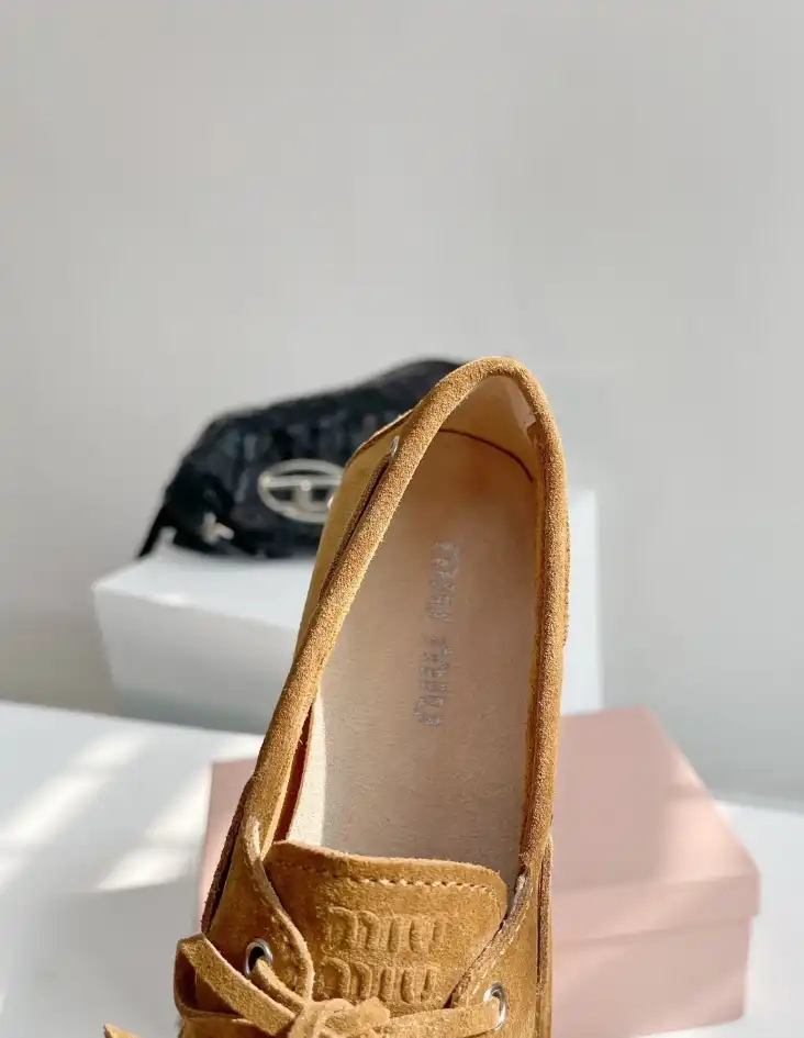 hype Miu Miu Leather Shoes