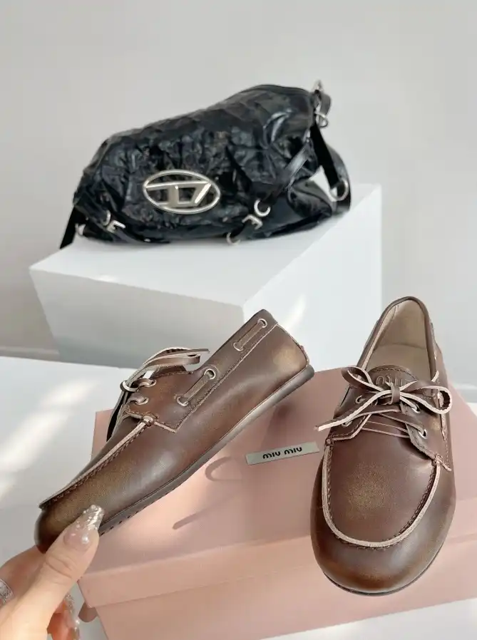 hype Miu Miu Leather Shoes