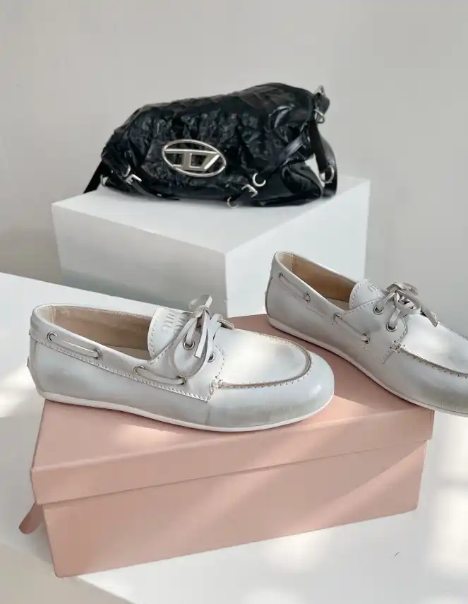 hype Miu Miu Leather Shoes