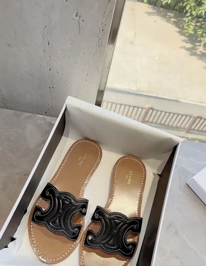 hype Celine Slippers