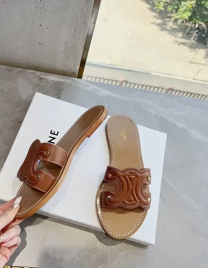 hype Celine Slippers