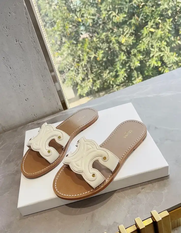 hype Celine Slippers