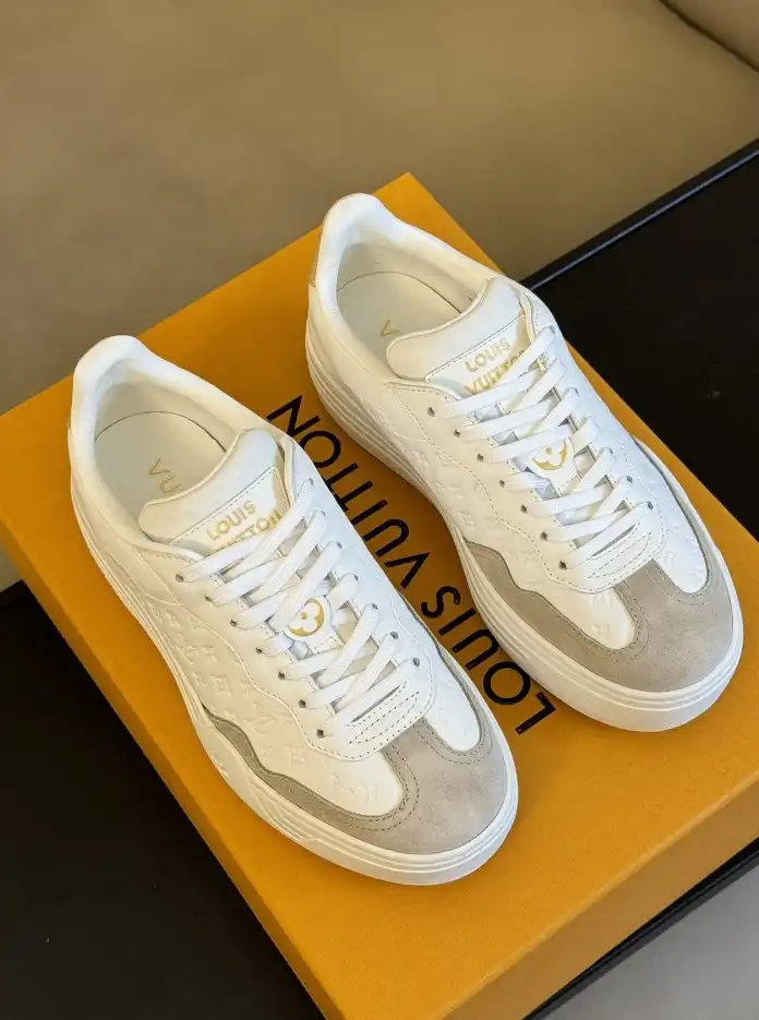 hype Louis Vuitton Sneakers