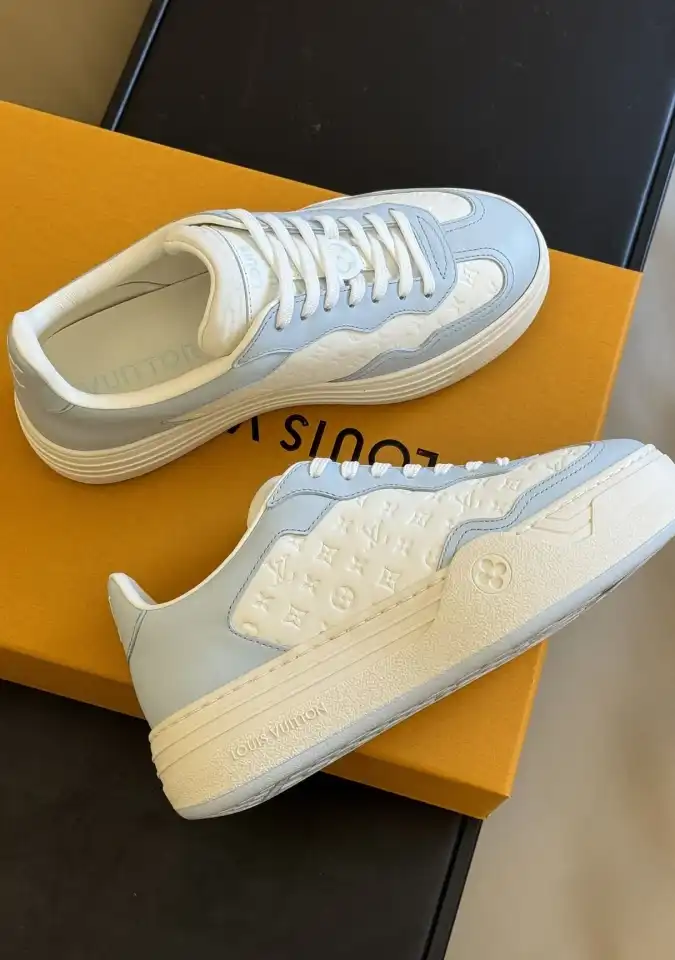 hype Louis Vuitton Sneakers