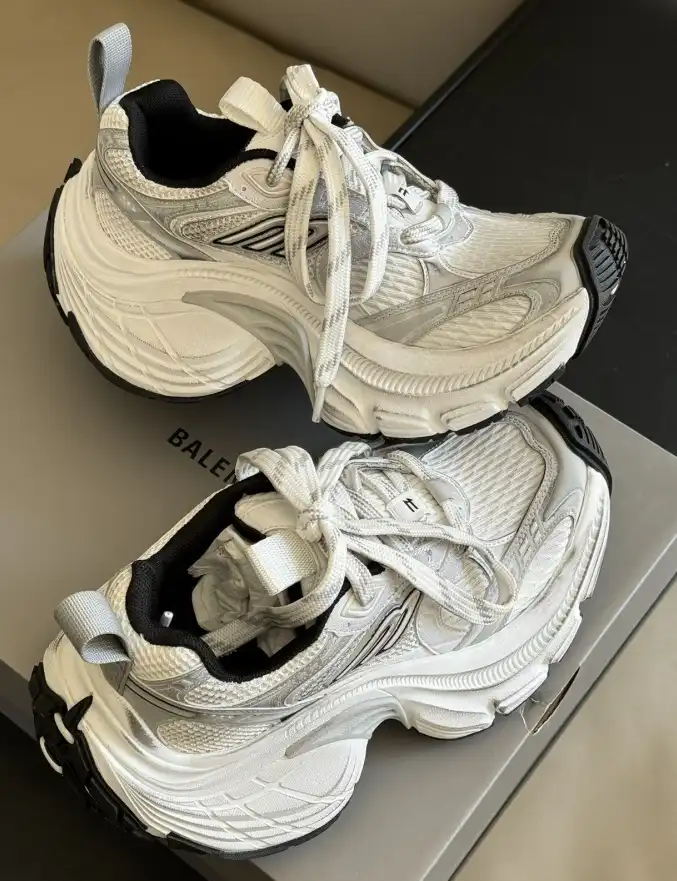 hype Balenciaga Sneakers