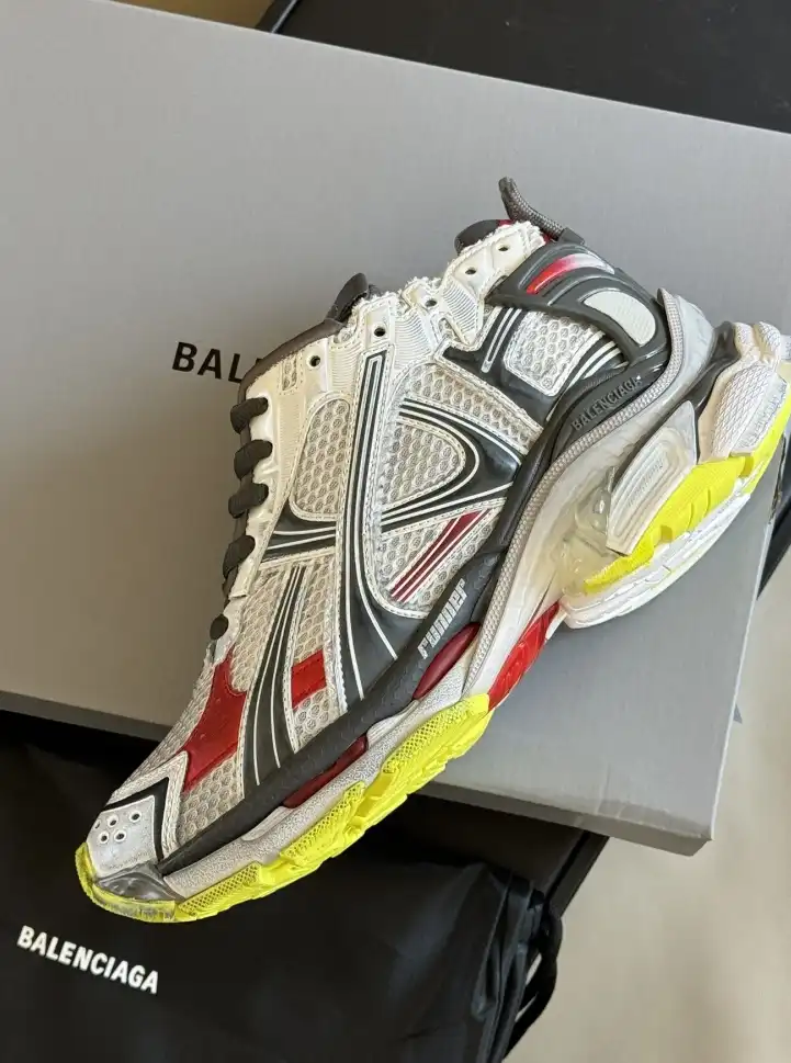 hype Balenciaga Sneakers