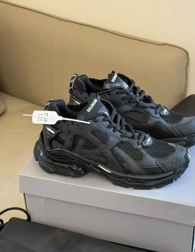 hype Balenciaga Sneakers