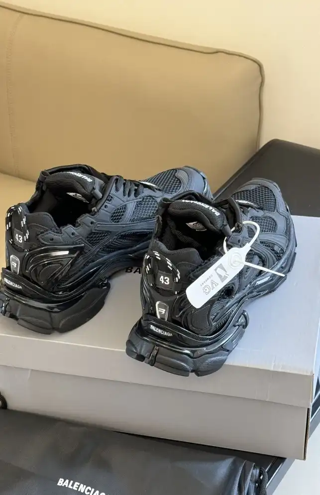 hype Balenciaga Sneakers