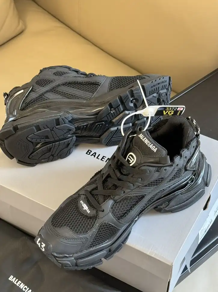 hype Balenciaga Sneakers