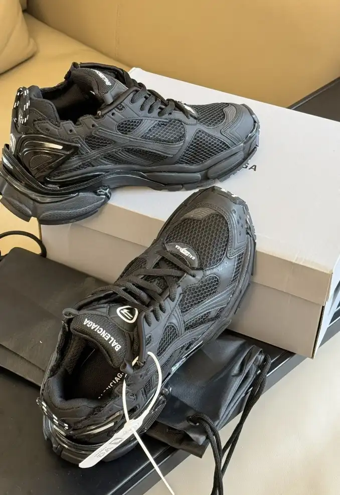 hype Balenciaga Sneakers