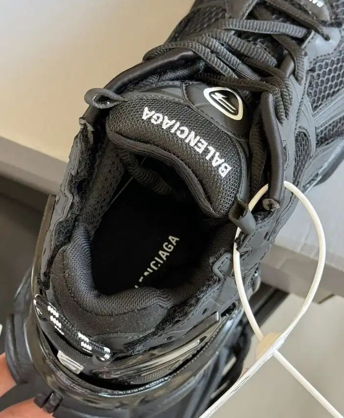 hype Balenciaga Sneakers