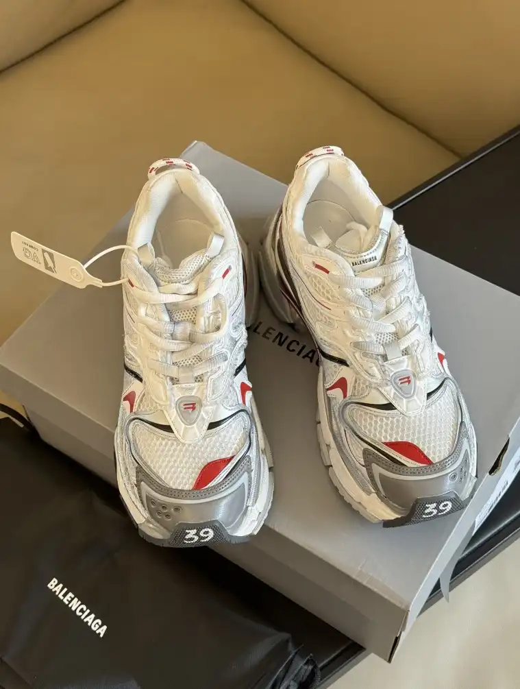 hype Balenciaga Sneakers