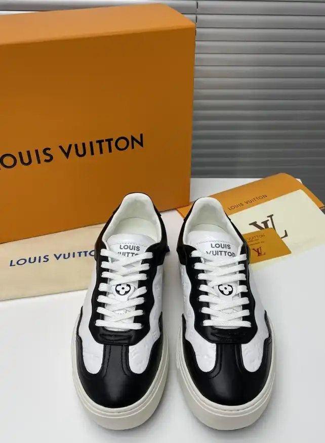 hype Louis Vuitton Sneakers