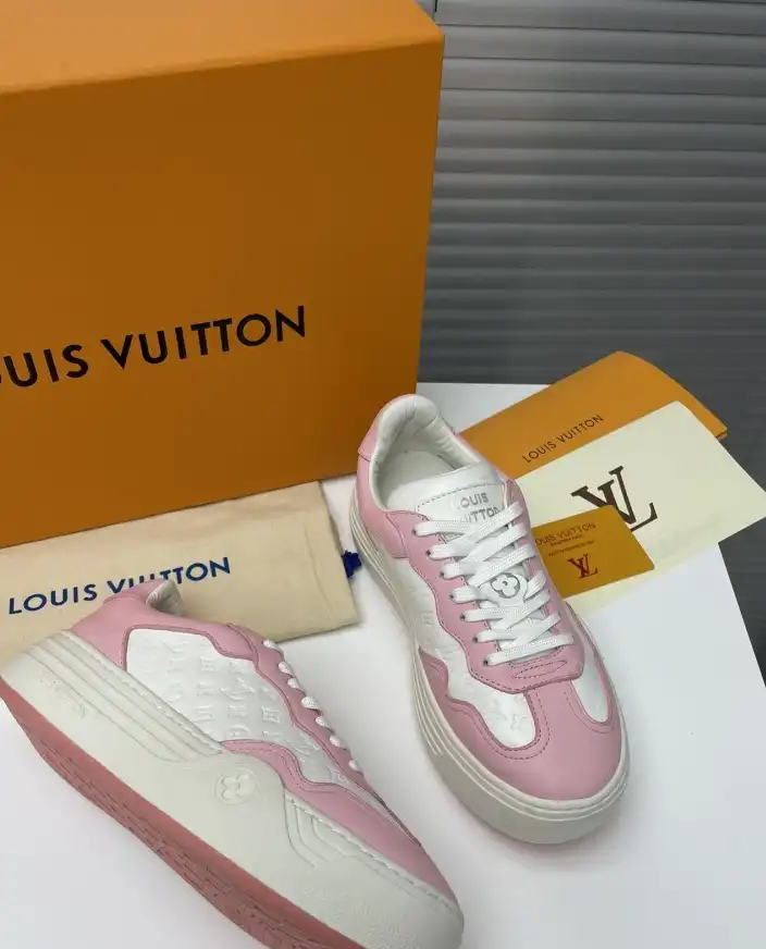 hype Louis Vuitton Sneakers