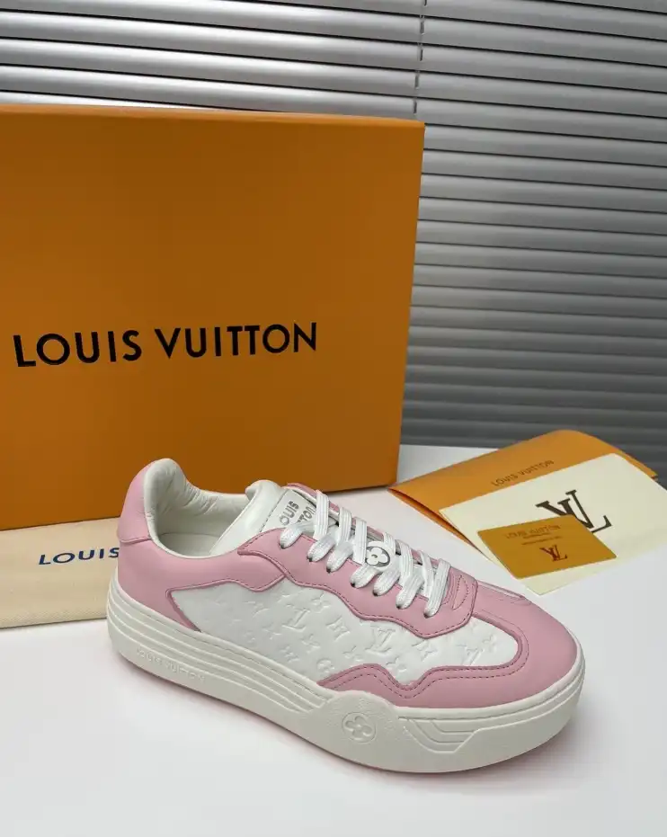 hype Louis Vuitton Sneakers