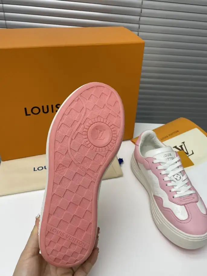 hype Louis Vuitton Sneakers