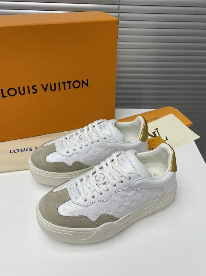 hype Louis Vuitton Sneakers