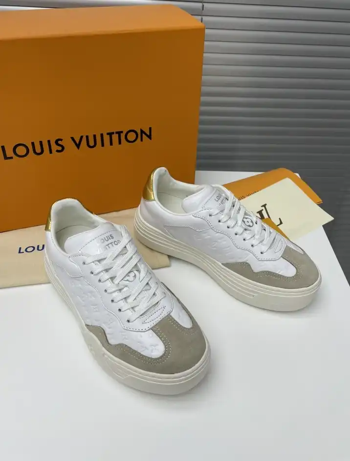 hype Louis Vuitton Sneakers