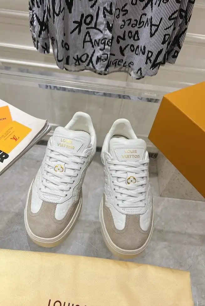 hype Louis Vuitton Sneakers