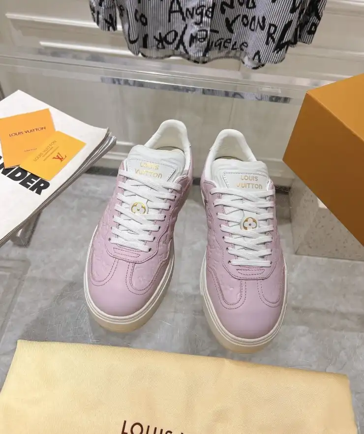 hype Louis Vuitton Sneakers