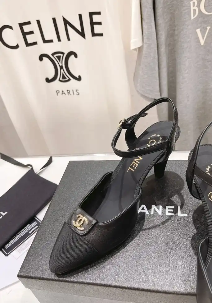 hype Chanel High Heels