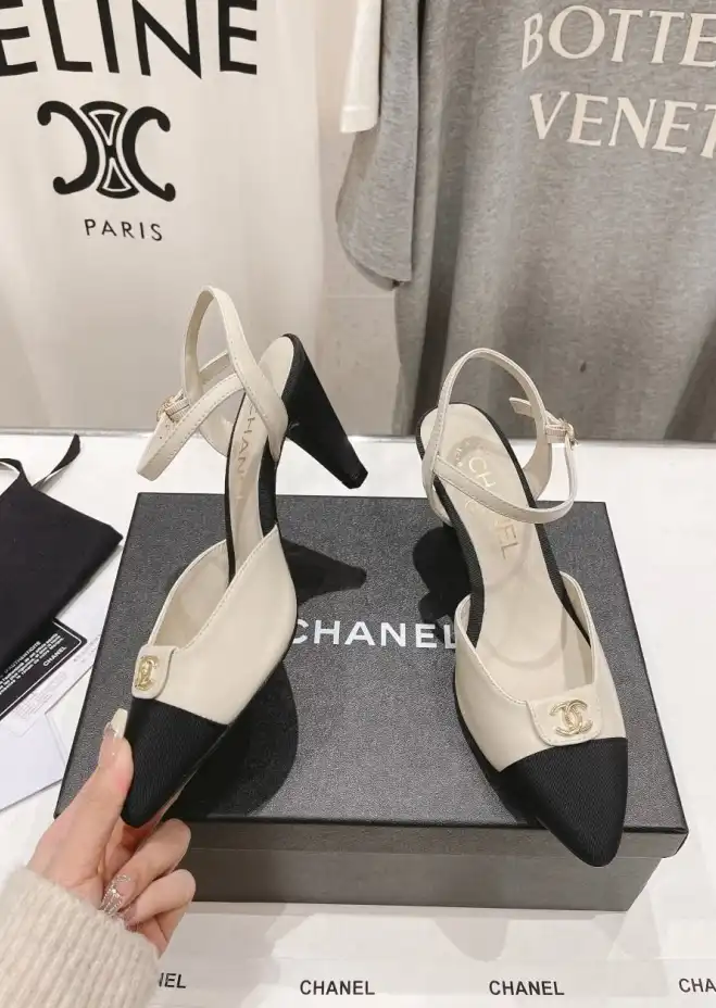 hype Chanel High Heels