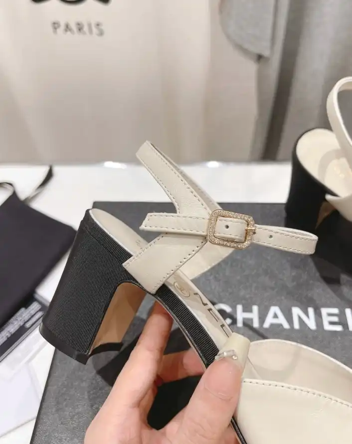 hype Chanel High Heels