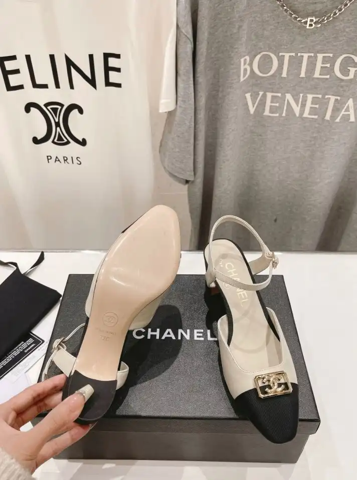 hype Chanel High Heels