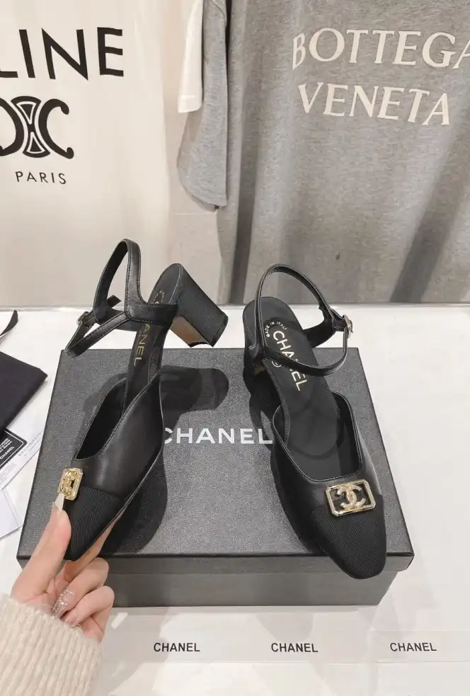 hype Chanel High Heels