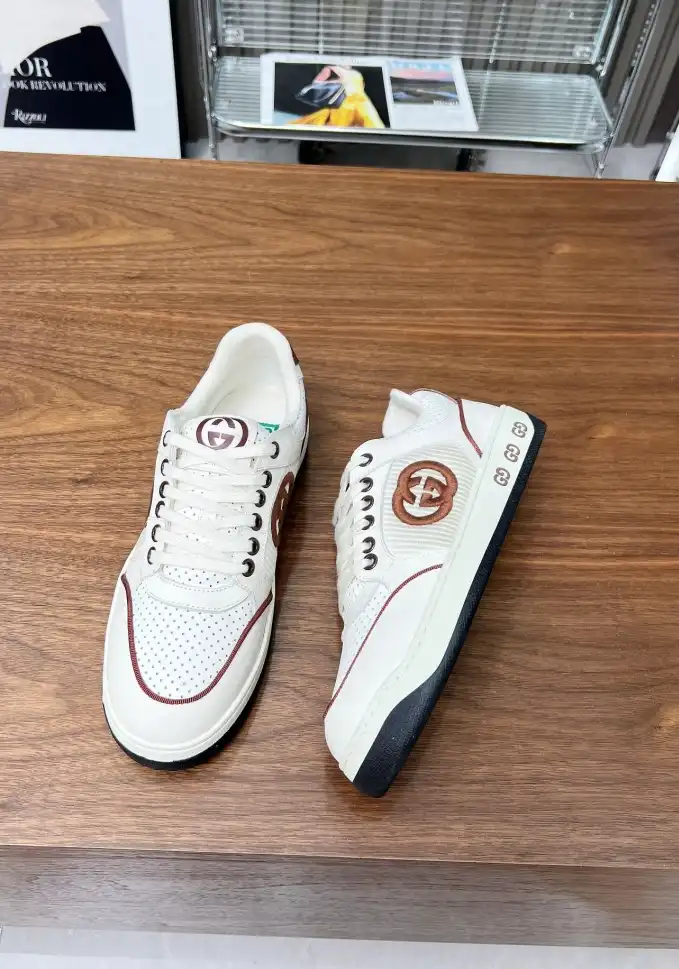 hype Gucci Sneakers