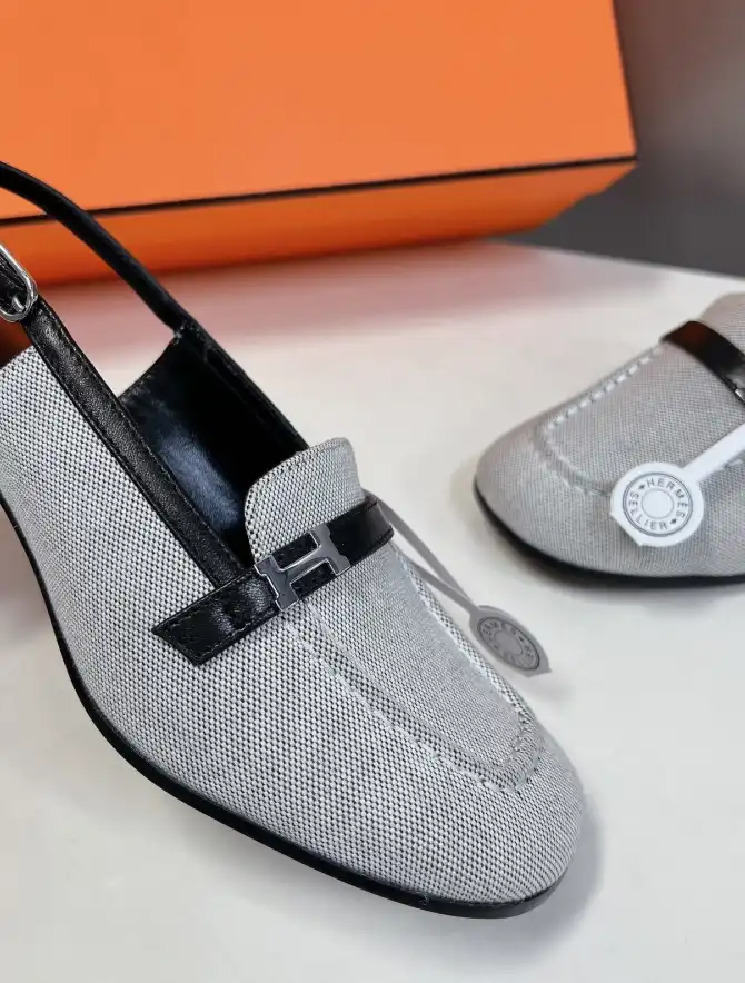 hype Hermes Sandals