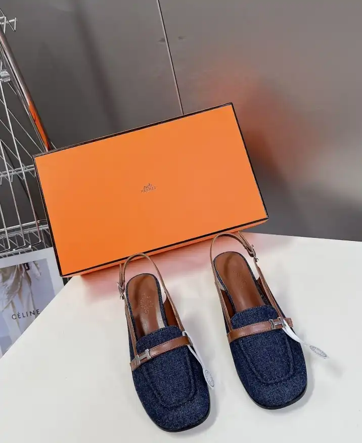 hype Hermes Sandals