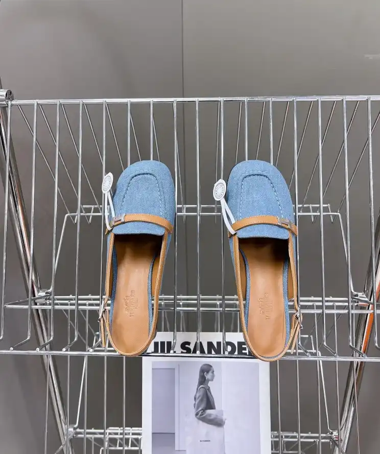 hype Hermes Sandals