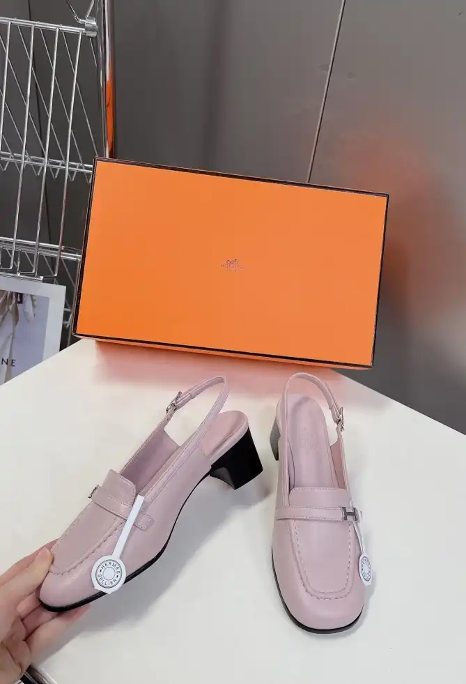 hype Hermes Sandals