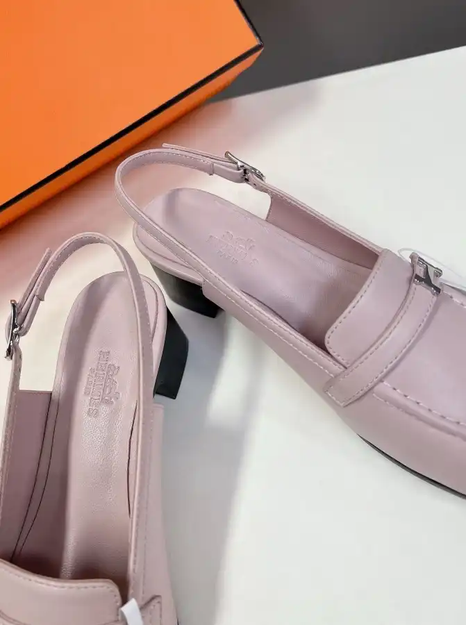 hype Hermes Sandals