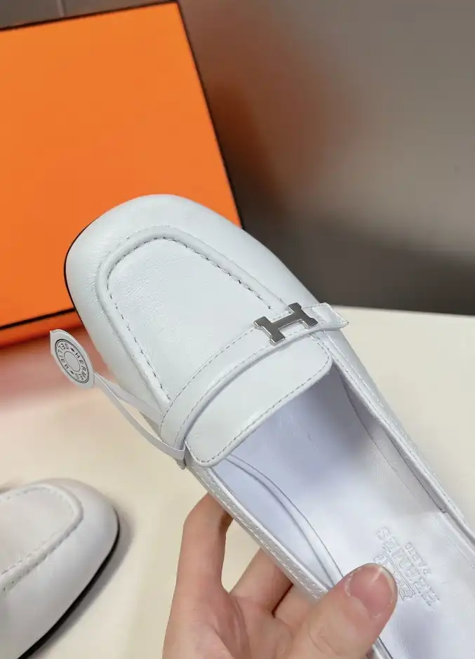 hype Hermes Sandals