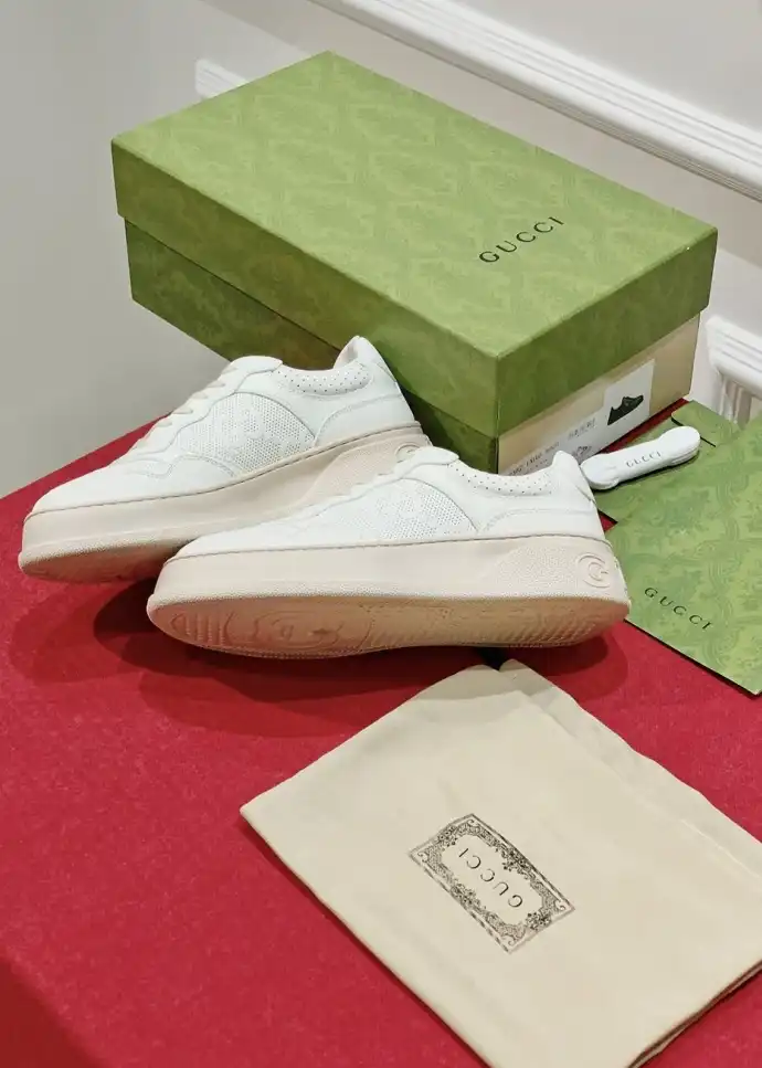 hype Gucci Sneakers