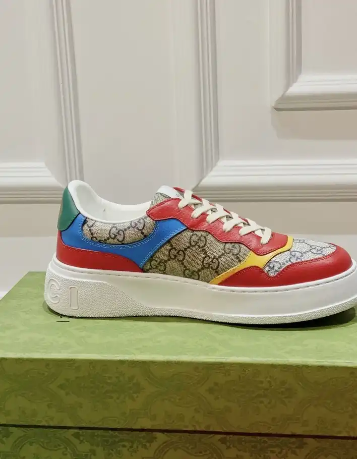 hype Gucci Sneakers