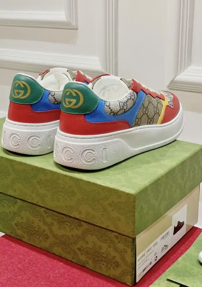 hype Gucci Sneakers