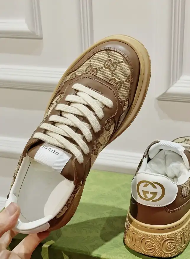 hype Gucci Sneakers